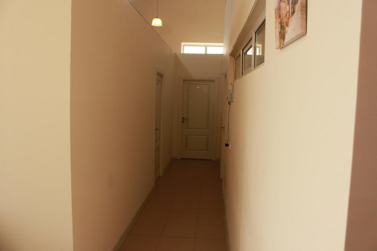 Hotel International Yerevan Bagian luar foto